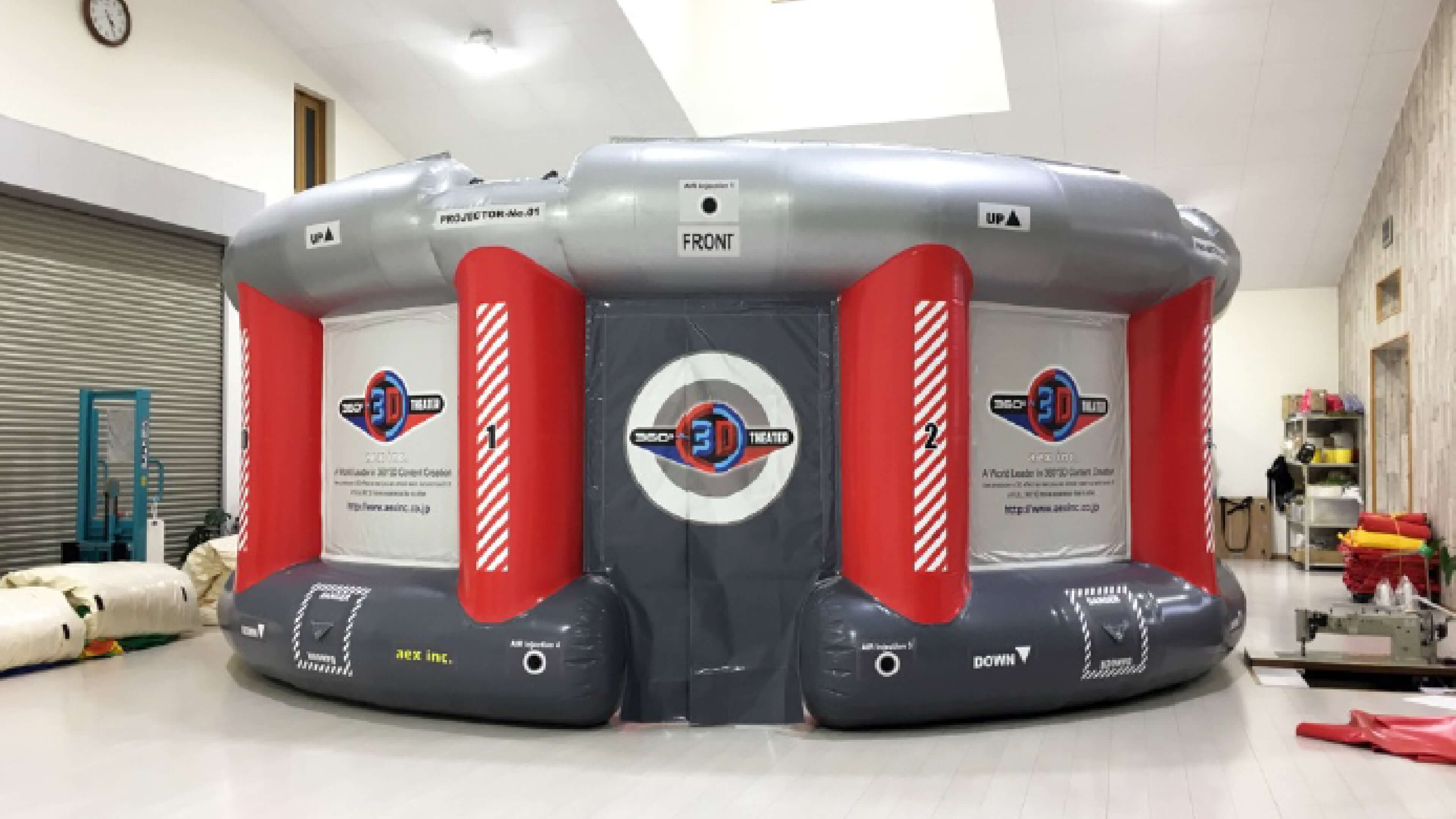 画像：移動式3Dシアター